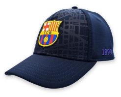 Czapka z daszkiem FC Barcelona - oficjalna licencjonowana. Niebieskie czapki damskie FC BARCELONA, bez wzorów, z poliesteru. Za 96.90 zł.