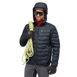 Kurtka z kapturem Haglöfs ROC Flash Down. Czarne kurtki męskie Haglöfs, bez wzorów, z puchu, sportowe, z kapturem. W wyprzedaży za 1,099.45 zł.