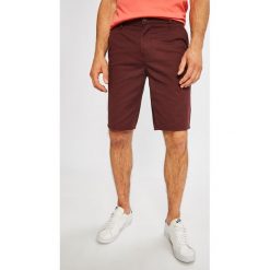 Quiksilver - Szorty. Niebieskie szorty męskie Quiksilver, bez wzorów, z bawełny, casualowe. W wyprzedaży za 129.90 zł.
