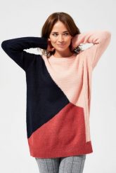 Sweter z łączonych wzorów. Niebieskie swetry nierozpinane damskie MOODO, s, bez wzorów, z elastanu, bez kołnierzyka, bez ramiączek. W wyprzedaży za 49.99 zł.
