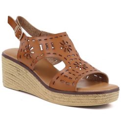 Sandały damskie na koturnie brązowe Sabatina 1103-12A. Brązowe sandały damskie Sabatina, bez wzorów, ze skóry ekologicznej, bez obcasa, na koturnie, bez zapięcia. Za 139.99 zł.