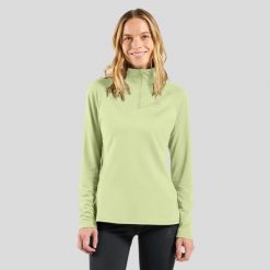 Bluza bez kaptura rozpinana Odlo Mid layer 1/2 zip ESSENTIAL CERAMIWARM. Zielone bluzy damskie ODLO, bez wzorów, sportowe, bez ramiączek, bez kaptura. Za 329.99 zł.