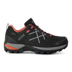 Buty damskie Samaris III Low. Czarne obuwie trekkingowe damskie Regatta, bez zapięcia. Za 249.99 zł.
