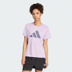 Koszulka Run It. Czerwone bluzki damskie Adidas, m, bez wzorów, sportowe, bez kołnierzyka, bez ramiączek. W wyprzedaży za 94.17 zł.