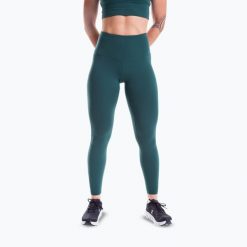 Legginsy treningowe damskie Built For Athletes Training. Zielone legginsy damskie BUILT FOR ATHLETES, bez wzorów. Za 289.99 zł.