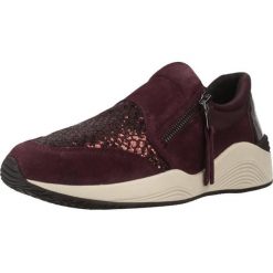 Buty GEOX D OMAYA Bordeaux. Czerwone obuwie trekkingowe damskie Geox, ze skóry, bez zapięcia. Za 257.99 zł.