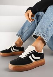 Czarne Sneakersy Typu Kultowe Tenisówki na Niskiej Platformie Olritia. Czarne trampki i tenisówki damskie Renee, bez wzorów, z materiału, bez zapięcia. Za 89.99 zł.