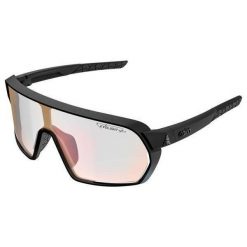 Okulary przeciwsłoneczne Cairn Roc Photochromic Evolight Nxt®. Czarne okulary przeciwsłoneczne damskie CAIRN. W wyprzedaży za 542.50 zł.