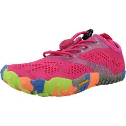 Buty SAGUARO SAMART I Rose. Czerwone obuwie trekkingowe damskie SAGUARO, z tkaniny, bez zapięcia. Za 175.99 zł.