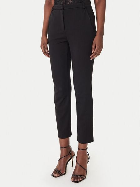 Patrizia Pepe Spodnie materiałowe 8P0823/A715-K103 Czarny Regular Fit. Czarne spodnie materiałowe damskie Patrizia Pepe, bez wzorów, z materiału. Za 1,059.00 zł.