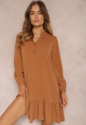 Jasnobrązowa Sukienka Pudełkowa Oversize Neki. Brązowe sukienki damskie Renee, na co dzień, uniwersalny, z aplikacjami, eleganckie, bez kołnierzyka, bez ramiączek, mini, oversize. Za 84.99 zł.