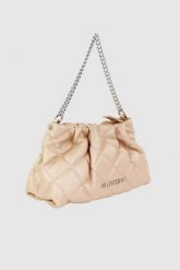 VALENTINO Marszczona pikowana beżowa torebka ocarina recycle pochette. Brązowe listonoszki damskie Valentino by Mario Valentino, bez wzorów, małe, pikowane, bez dodatków. W wyprzedaży za 339.99 zł.