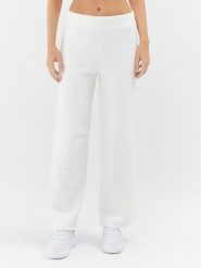 Ugg Spodnie dresowe Terri 1121077 Écru Relaxed Fit. Spodnie dresowe damskie UGG, bez wzorów, z dresówki. Za 419.99 zł.
