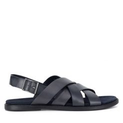 Sandały GINO ROSSI. Niebieskie sandały męskie Gino Rossi, bez wzorów, bez zapięcia. Za 174.99 zł.