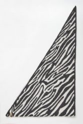 Szal damski ze wzorem LIU JO. Szaliki damskie Liu Jo, bez wzorów. Za 359.00 zł.