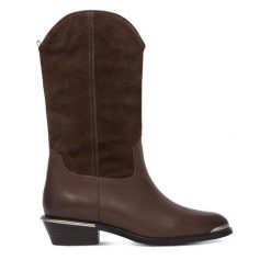 Botki Badura. Brązowe botki damskie Badura, bez wzorów, bez obcasa, na słupku, bez zapięcia. Za 549.99 zł.