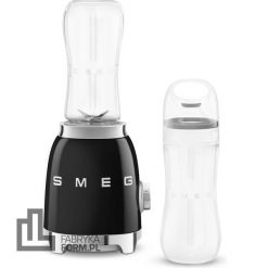 Blender Sport 50's Style czarny. Czarne blendery Smeg. W wyprzedaży za 492.00 zł.