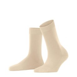 Skarpetki damskie Falke ClimaWool. Czerwone skarpetki damskie Falke, bez wzorów, z lyocellu. Za 129.50 zł.