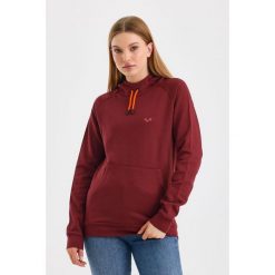 Scout - bluza termiczna z kapturem 100% wełna merino (260 g/m²). Fioletowe bluzy damskie WOOLONA, m, bez wzorów, z wełny, sportowe, bez ramiączek, z kapturem. W wyprzedaży za 540.00 zł.