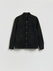 Kurtka koszulowa z imitacji zamszu - czarny. Czarne kurtki męskie Reserved, l, bez wzorów, bez kaptura. Za 139.99 zł.