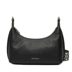 Torebka Coccinelle. Czarne listonoszki damskie Coccinelle, bez wzorów, bez dodatków. Za 859.99 zł.