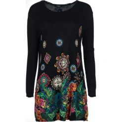 Desigual sweter damski Diane S, czarny. Czarne swetry nierozpinane damskie Desigual, s, bez wzorów, bez kołnierzyka, bez ramiączek. W wyprzedaży za 220.00 zł.
