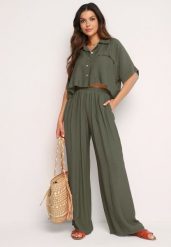 Ciemnozielony Wiskozowy Komplet 2-Częściowy Luźna Koszula Spodnie z Szerokimi Nogawkami Ulvitela. Zielone koszule damskie Born2be, bez wzorów, z wiskozy, eleganckie, bez kołnierzyka, bez ramiączek. Za 149.99 zł.