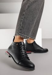 Czarne Botki Vices Trzewiki Aliff. Czarne botki damskie Renee, bez wzorów, eleganckie, bez obcasa, na płaskiej podeszwie, bez zapięcia. Za 109.99 zł.