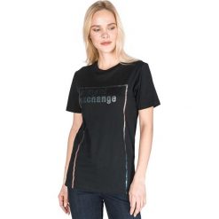 Armani Exchange Koszulka Czarny. Czarne bluzki damskie Armani Exchange, l, bez wzorów, z bawełny, bez kołnierzyka, bez ramiączek. Za 292.95 zł.