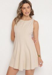 Beżowa Rozkloszowana Sukienka Ozdobiona Przeszyciami Evinini. Brązowe sukienki damskie Born2be, m, bez wzorów, eleganckie, bez kołnierzyka, bez ramiączek, mini, rozkloszowane. Za 84.99 zł.