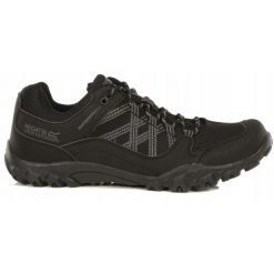 Buty trekkingowe męskie Edgepoint III Regatta. Czarne buty zimowe męskie Regatta, bez wzorów, bez obcasa, bez zapięcia. Za 249.70 zł.