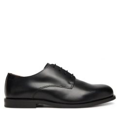 Półbuty Calvin Klein. Czarne buty wizytowe męskie Calvin Klein, bez wzorów, bez obcasa, bez zapięcia. Za 469.99 zł.