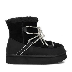 Śniegowce DeeZee. Czarne śniegowce damskie DeeZee, bez zapięcia. Za 299.99 zł.