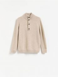 Wełniany sweter z golfem - beżowy. Brązowe swetry męskie Reserved, l, bez wzorów, z wełny, bez kołnierzyka, bez ramiączek. Za 259.99 zł.