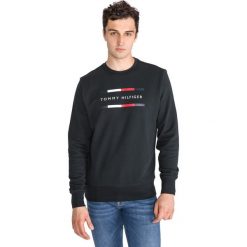 Tommy Hilfiger Bluza Czarny. Czarne bluzy męskie Tommy Hilfiger, l, bez wzorów, z bawełny, bez ramiączek, bez kaptura. Za 426.95 zł.