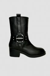 KARL LAGERFELD Czarne botki Brooklyn, Rozmiar 38. Czarne botki damskie KARL LAGERFELD, bez wzorów, bez obcasa, bez zapięcia. W wyprzedaży za 1,009.99 zł.