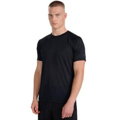 Koszulka męska 4F FNK M1499 głęboka czerń 4FWAW25TFTSM1499 20S. Czarne koszulki sportowe męskie 4F, m, bez wzorów, bez ramiączek, do biegania. Za 95.90 zł.