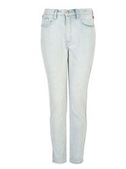 Juicy Couture Jeansy "Girlfriend" | WFWB117021 | Kobieta | Niebieski. Niebieskie jeansy damskie Juicy Couture, bez wzorów, z bawełny, z obniżonym stanem. W wyprzedaży za 249.00 zł.