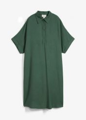 Sukienka koszulowa z delikatnej wiskozy. Czarne sukienki damskie bonprix, bez wzorów, z wiskozy, bez kołnierzyka, bez ramiączek, koszulowe. Za 32.99 zł.