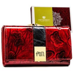 Czerwony portfel damski z lakierowanej skóry naturalnej z ozdobnym tłoczeniem - Peterson. Czerwone portfele damskie Peterson, z lakierowanej skóry. Za 119.99 zł.