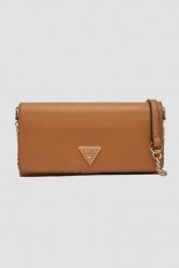 GUESS Brązowy portfel na łańcuszku Noelle II Mini. Brązowe portfele damskie Guess, ze skóry ekologicznej. W wyprzedaży za 321.99 zł.