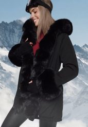 Czarna Kurtka Parka z Kapturem i Wstawkami z Futerka Caranze. Czarne kurtki damskie Born2be, na jesień, l, bez wzorów, z kapturem. Za 259.99 zł.