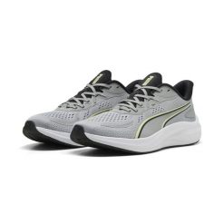 Buty do biegania unisex Skyrocket Lite 2 PUMA. Białe obuwie sportowe damskie Puma, bez wzorów, bez zapięcia, do biegania. Za 249.00 zł.