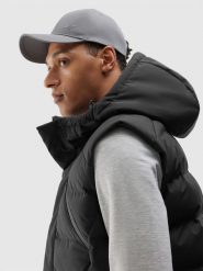 4F Czapka z daszkiem strapback uniseks - szara S/M. Szare czapki damskie 4F, na lato, bez wzorów, z bawełny, klasyczne. W wyprzedaży za 19.99 zł.