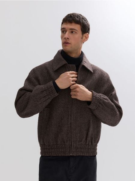 Kurtka z wełną - ciemnobrązowy. Brązowe kurtki męskie Reserved, l, bez wzorów, z tkaniny, bez kaptura. Za 359.99 zł.