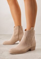 Ciemnobeżowe Botki Ażurowe na Obcasie w Stylu Kowbojek Lalona. Brązowe botki damskie Born2be, w ażurowe wzory, z dzianiny, bez obcasa, na obcasie, bez zapięcia. Za 119.99 zł.