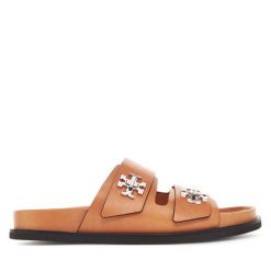 Klapki Tory Burch. Brązowe klapki damskie Tory Burch, bez wzorów, sportowe, bez obcasa, bez zapięcia. Za 1,359.00 zł.