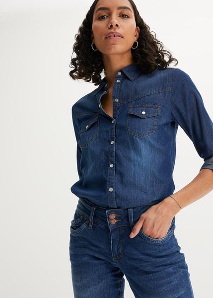 Koszula jeansowa. Niebieskie koszule damskie bonprix, bez wzorów, z jeansu, bez kołnierzyka, bez ramiączek. Za 124.99 zł.