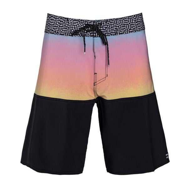 Szorty kąpielowe męskie Billabong Fifty50 Panel Pro 18" solar. Czarne kąpielówki męskie Billabong, m, bez wzorów. Za 149.99 zł.