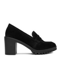 Półbuty Lasocki. Czarne półbuty damskie Lasocki, bez wzorów, bez obcasa, na obcasie, bez zapięcia. Za 229.99 zł.